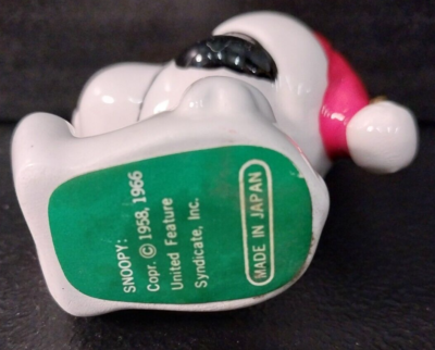 Vintage 1977 Peanuts Snoopy Christmas Ornament Ceramic Japan - New