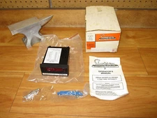 Simpson 24608 *NEW* 200mA Digital Panel Instrument Meter Model 2866 DC Milliamps