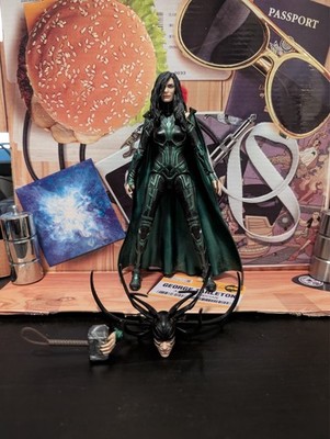 Marvel Legends Action Figure Hela 6'' In good shape