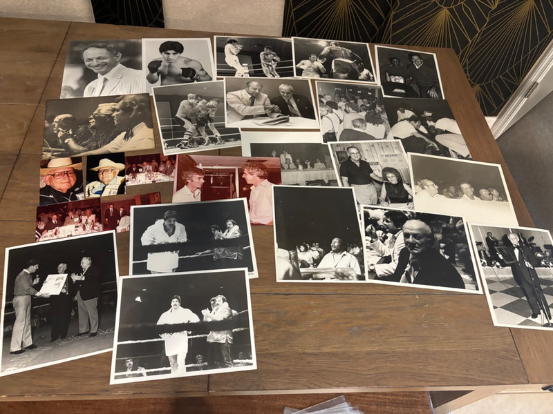 COOL LOT 25 BOXING PHOTOS ACTION PHOTOS PRESS PHOTOS TRAINERS AND MORE