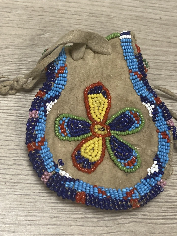 Bolsa de medicina temprana nativa americana tribal posiblemente ojibwe e iroqueses Foto 3 de 4