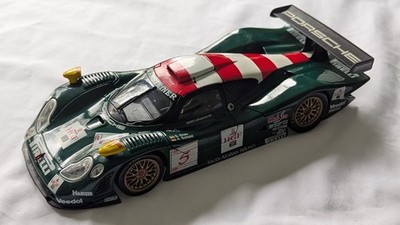 Maisto 1/18 Scale Porsche 911 GT1 1998 FIA GT Championship