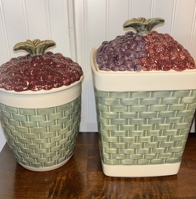 Pfaltzgraff Jamberry Set Of 2 Canisters Round  Has Wrong Lid