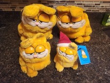 Vintage Garfield Large 9 Inch Sitting Plush 1981 Dakin Tag Lot Of 4 Christmas