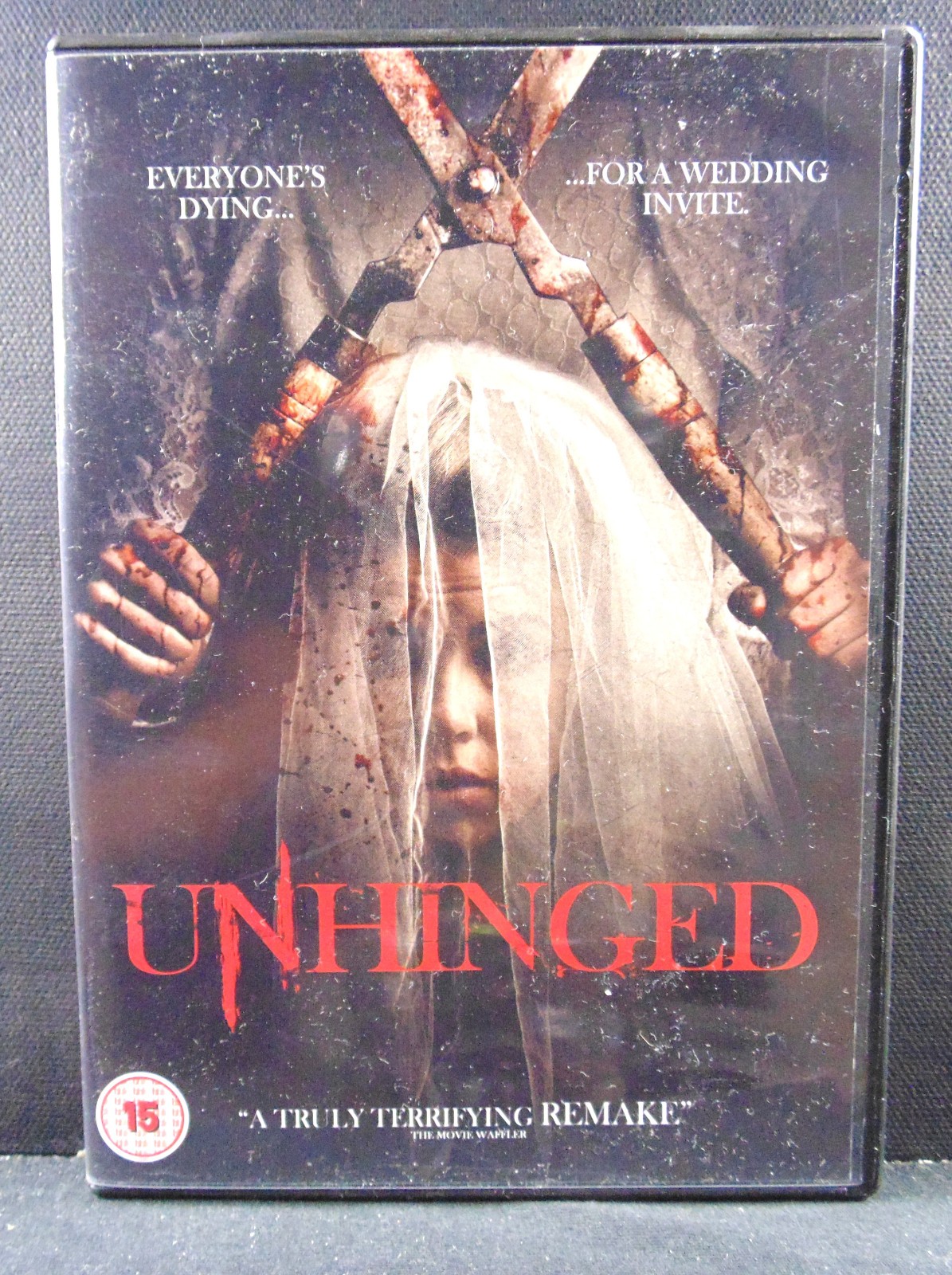 UNHINGED - Kate Lister --------- SEE PHOTOS