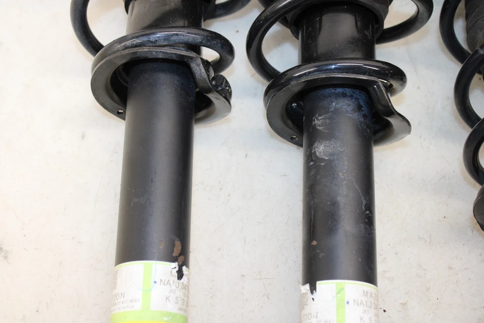 2016-2025 Mazda MX-5 Miata Soft Top A/T Shock Absorber Set OEM MV66 - Image 4 of 4