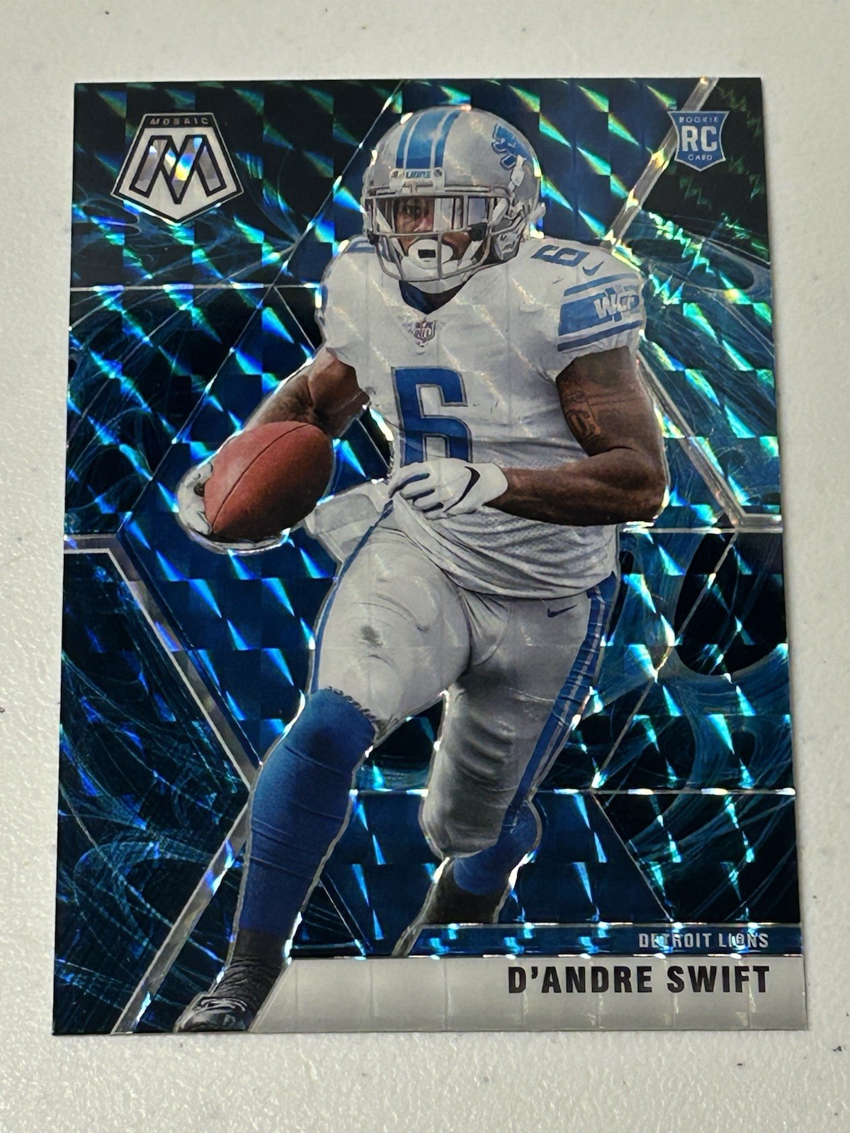 2020 Panini Mosaic #215 D’Andre Swift Genesis Prizm Rookie Case Hit SP