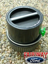 99 thru 04 Super Duty F250 F350 F450 F550 OEM Ford AUTO Locking Front Hub