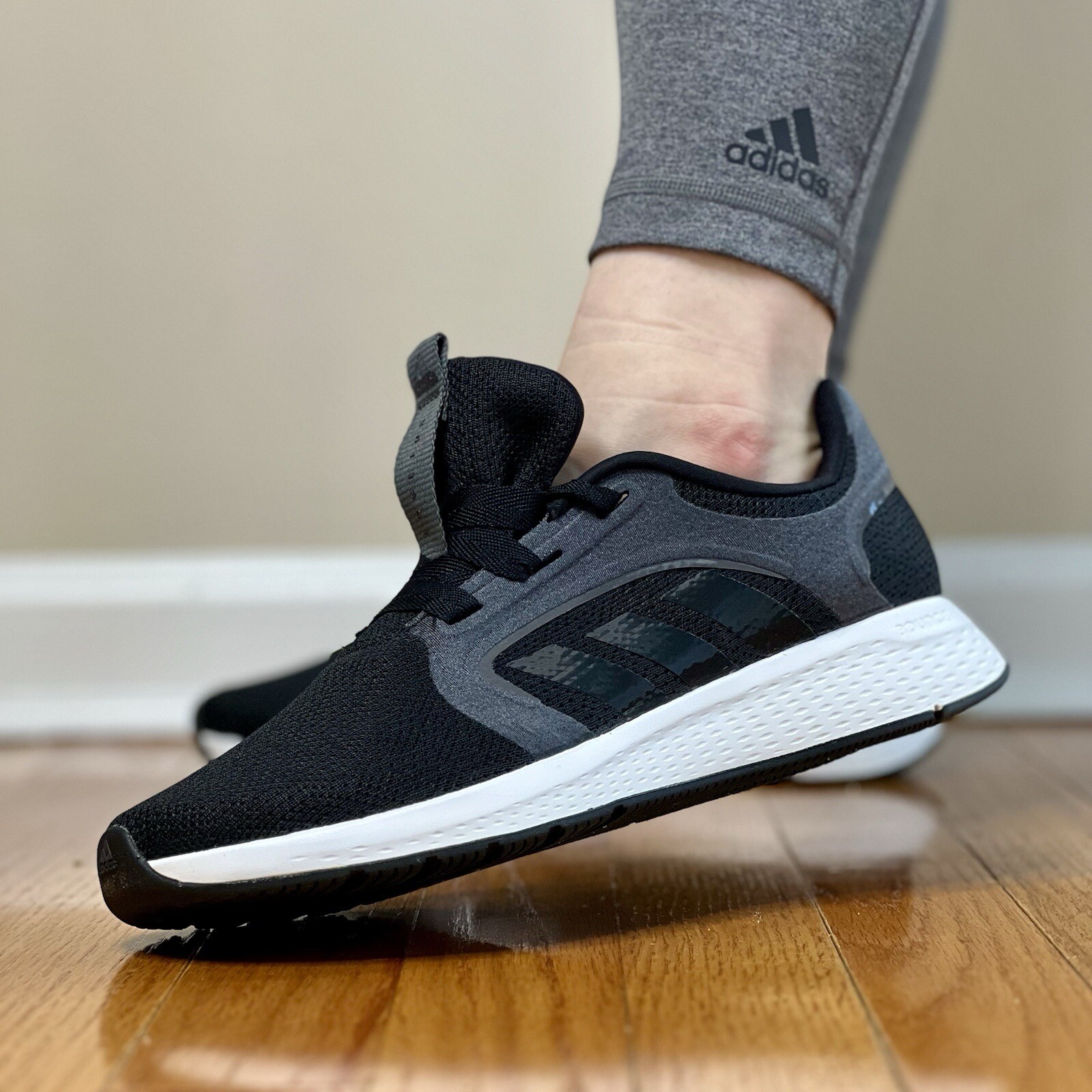 Женские кроссовки для бега Adidas Edge Lux Athletic Sneaker Black Trainer #717