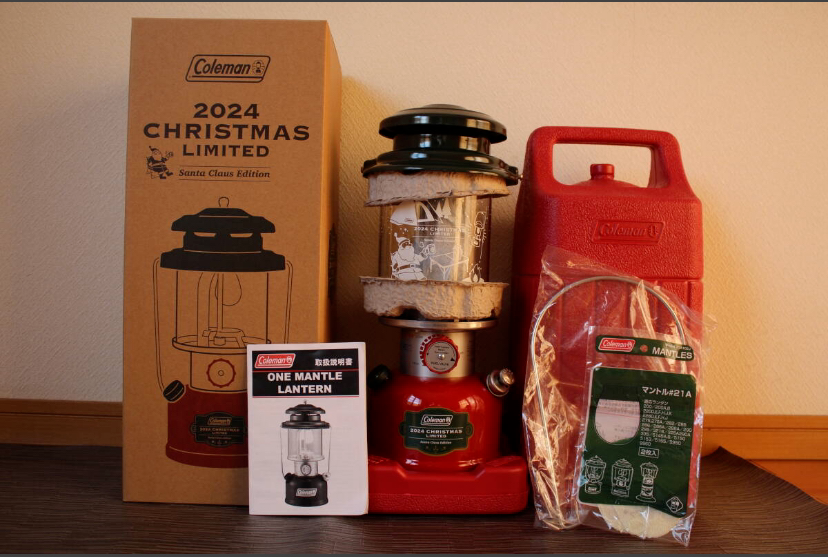 Coleman 2024 Christmas Lantern Limited 2 color set 286A Coleman 2024 Christmas Lantern Limited 2 color set 286A