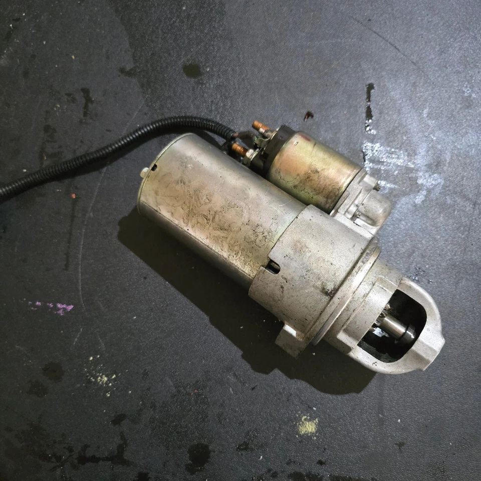 04-05 Conjunto de motor de arranque Cadillac XLR 4,6 V8 41 k millas probado OEM  Foto 2 de 2