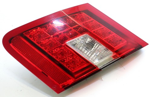 Mercedes W212 Limo A2128200864 SCHLUSSLEUCHTE A2129060258 Heckklappe Rechts LED