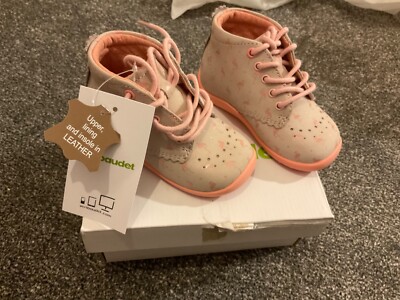Pink baby girl shoes - uk size 4.5 - brand new in box