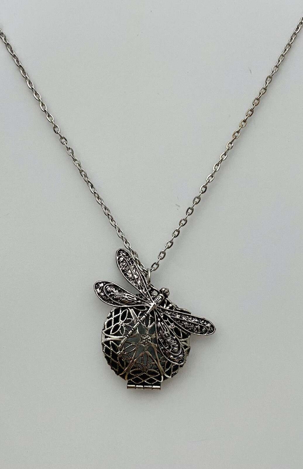 Dragonfly Diffuser Pendant Necklace - image 1