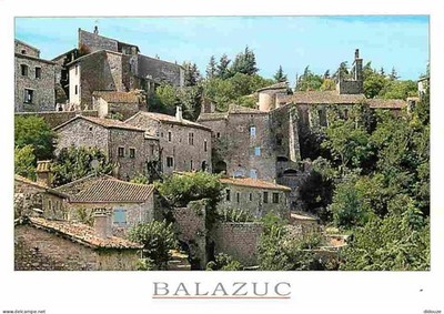 AK - 07 - Balazuc - Gesamtansicht - Mittelalterliches Dorf auf einer Fala gebaut