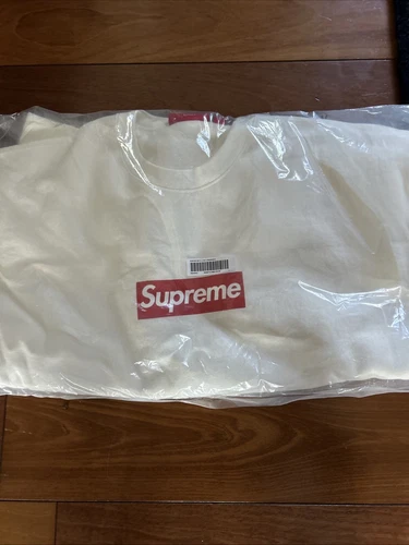 Grande boîte lavée suprême logo col rond blanc à la main