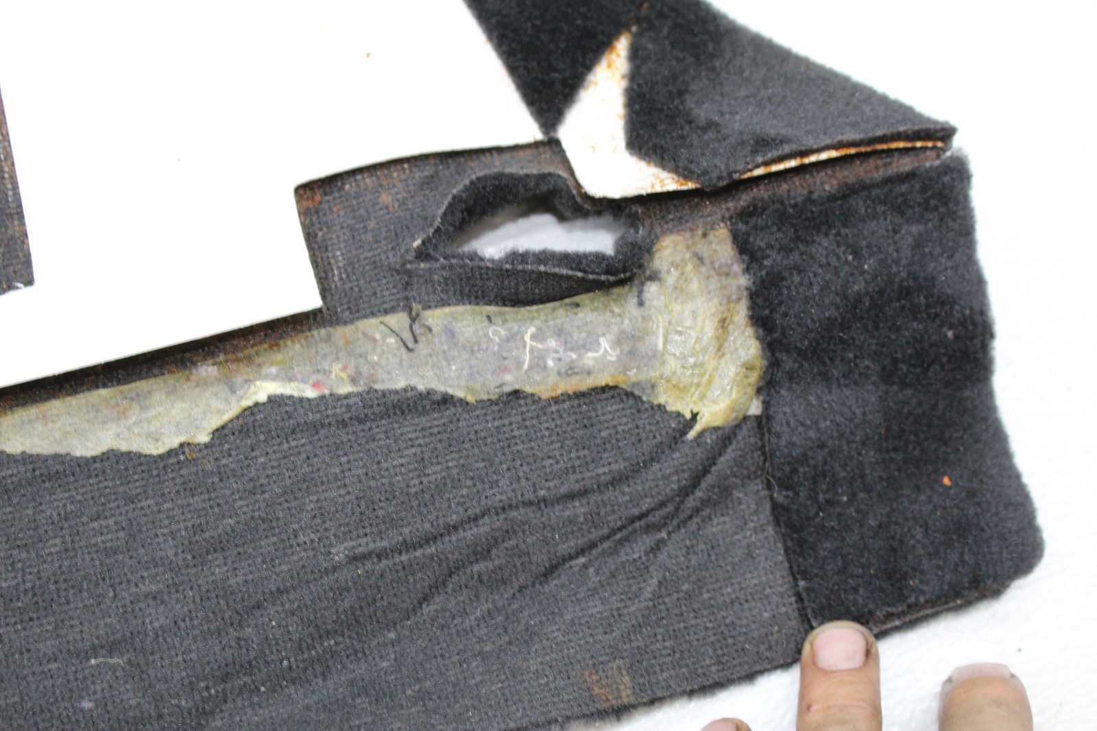 99-01 FERRARI 456 M REAR BACK SIDE TRIM CARPET LINER (read)