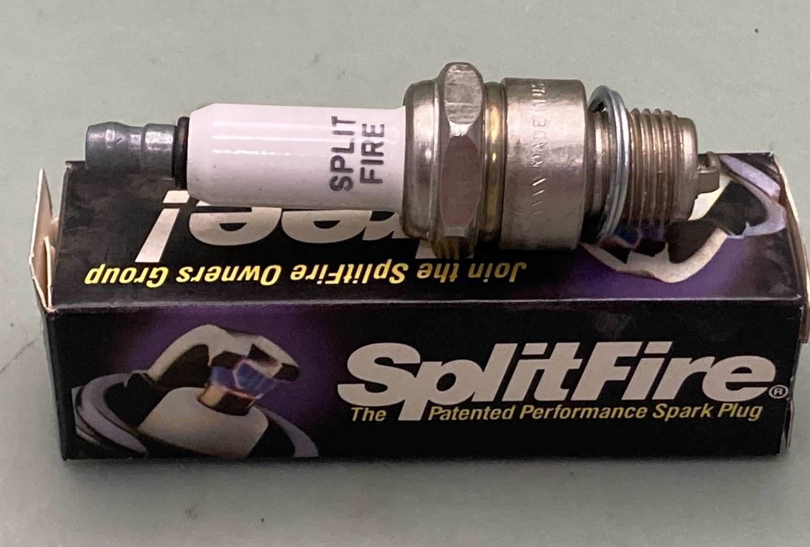 New Genuine SplitFire SF 409B Spark Plug