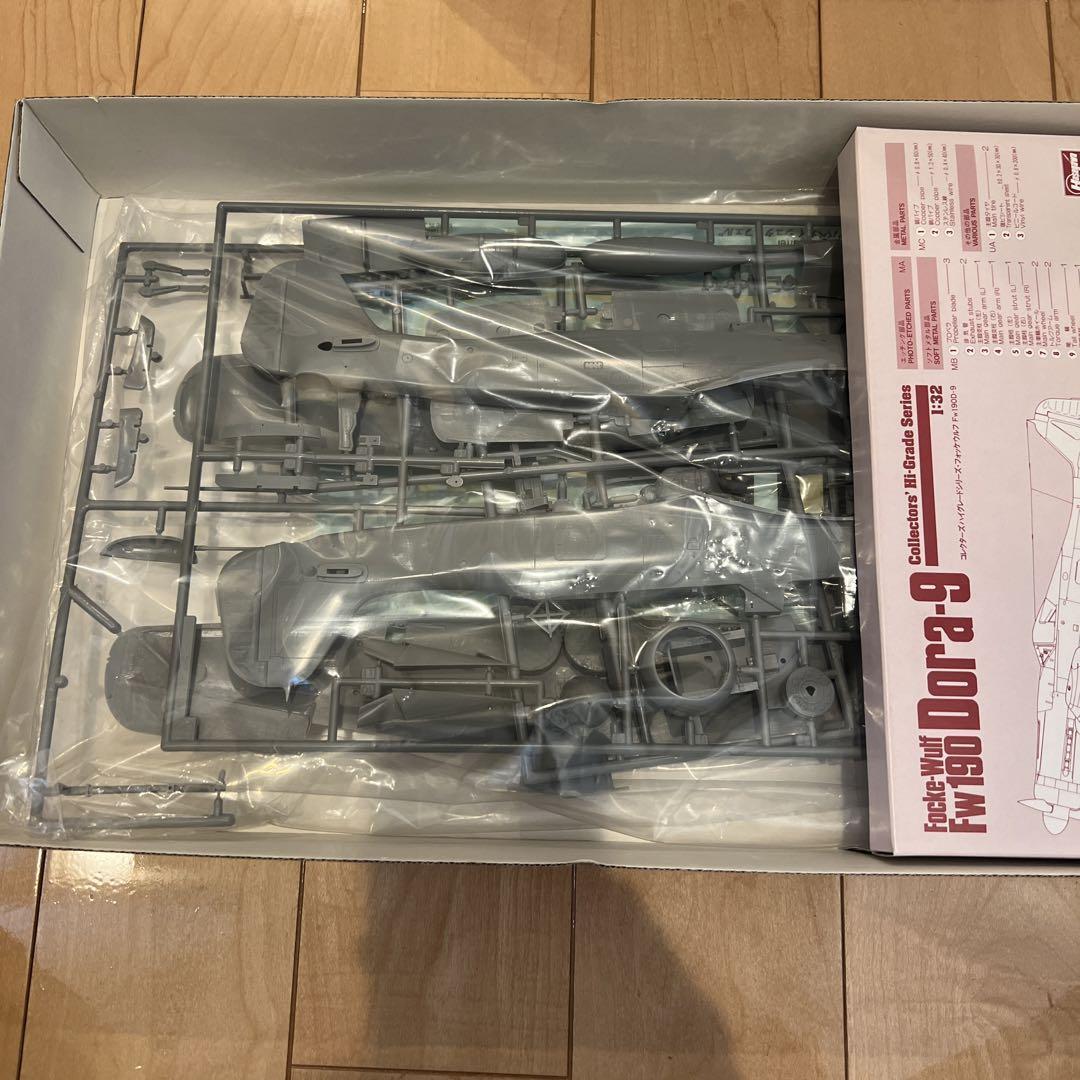 Focke-Wulf Fw190 Dora-9 1/32 Staffel Hasegawa Hi-Grade
