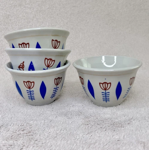 Vintage Folk Art Ceramic Stoneware Small Cups Set of 4-Gray/Blue-Retro-Vtg-70s