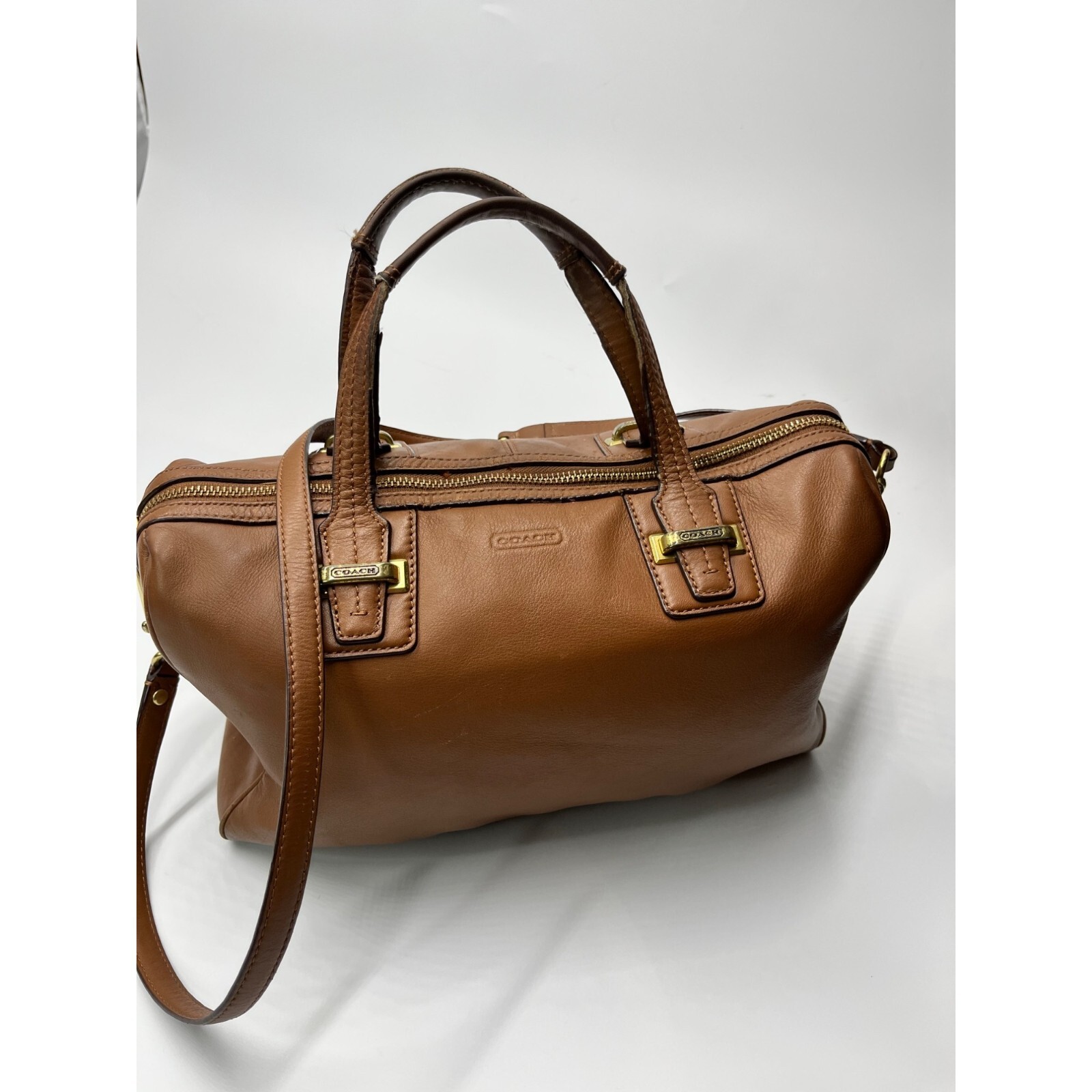 COACH VINTAGE COACH TAYLOR BAG IN BROWN WITH A CROSSB… Gem