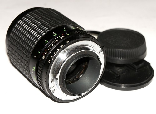 MINT! MC Sakar Zoom 35-75 mm 3.5-4.8 lens AI-S Manual zoom SN#K8712081 - Picture 4 of 5
