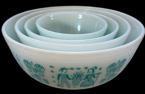 Pyrex Amish Butterprint Mixing Nesting Bowl Set 401 - 404 NICE - Picture 2 of 11