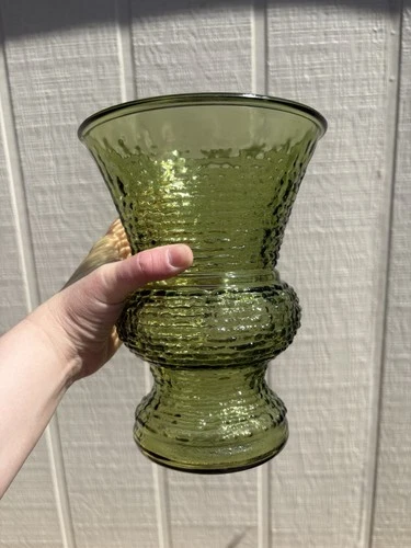 Vintage Anchor Hocking Soreno Textured Avocado Green Glass Vase