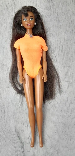 VINTAGE BARBIE CHRISTIE DOLL WITH LONG BLACK HAIR