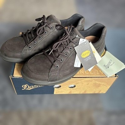 Regal 4INCH BLUCHER dunkelbraune Wildleder Freizeitschuhe 26,5 cm unbenutzt...
