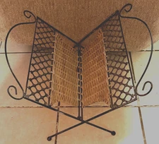 Mid Century RATTAN AND BLACK METAL FOLDING MAGAZINE HOLDER STAND RACK!!