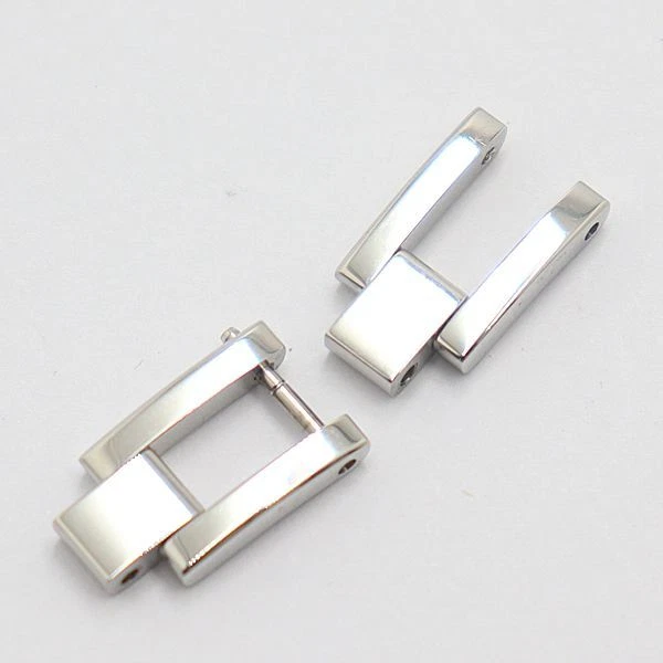Bracelet ceinture montre femme Gucci authentique 2 maillons 110 pièces couleur argent 8 mm