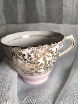 COLCLOUGH GENUINE BONE CHINA TEA CUP PINK GOLD VTG ENGLAND COLLECTABLE Delicate