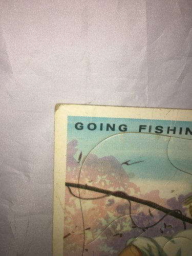Rompecabezas vintage de 9 piezas de James & Jonathan 1970 Going Fishing - Imagen 3 de 5