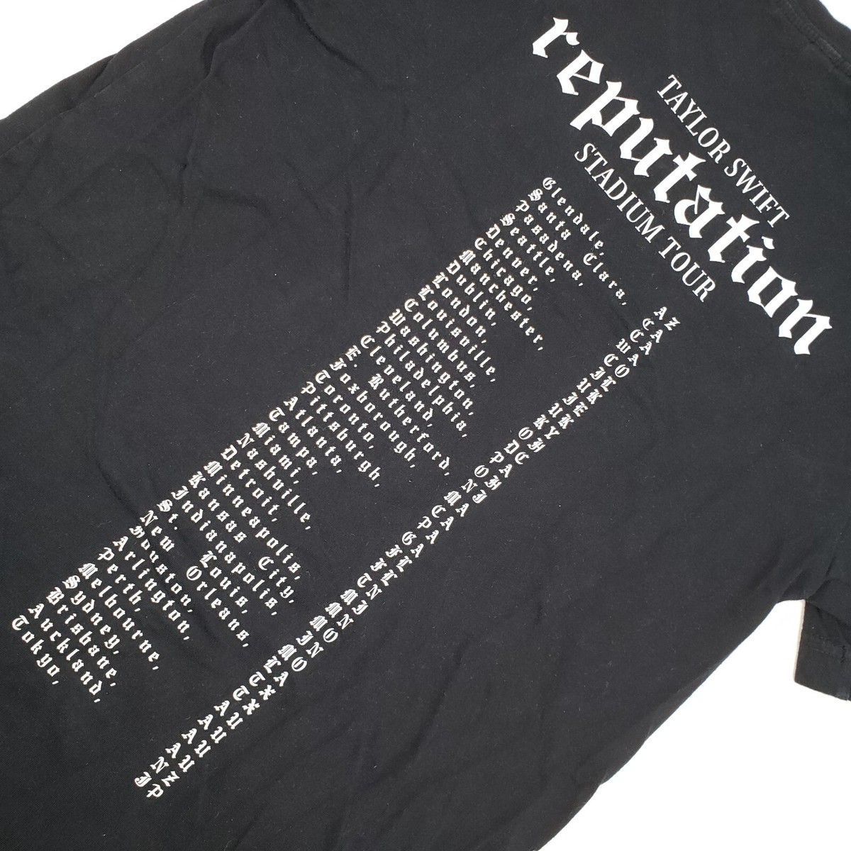 2018 Taylor Swift Reputation Stadium Tour Concert T-Shirt