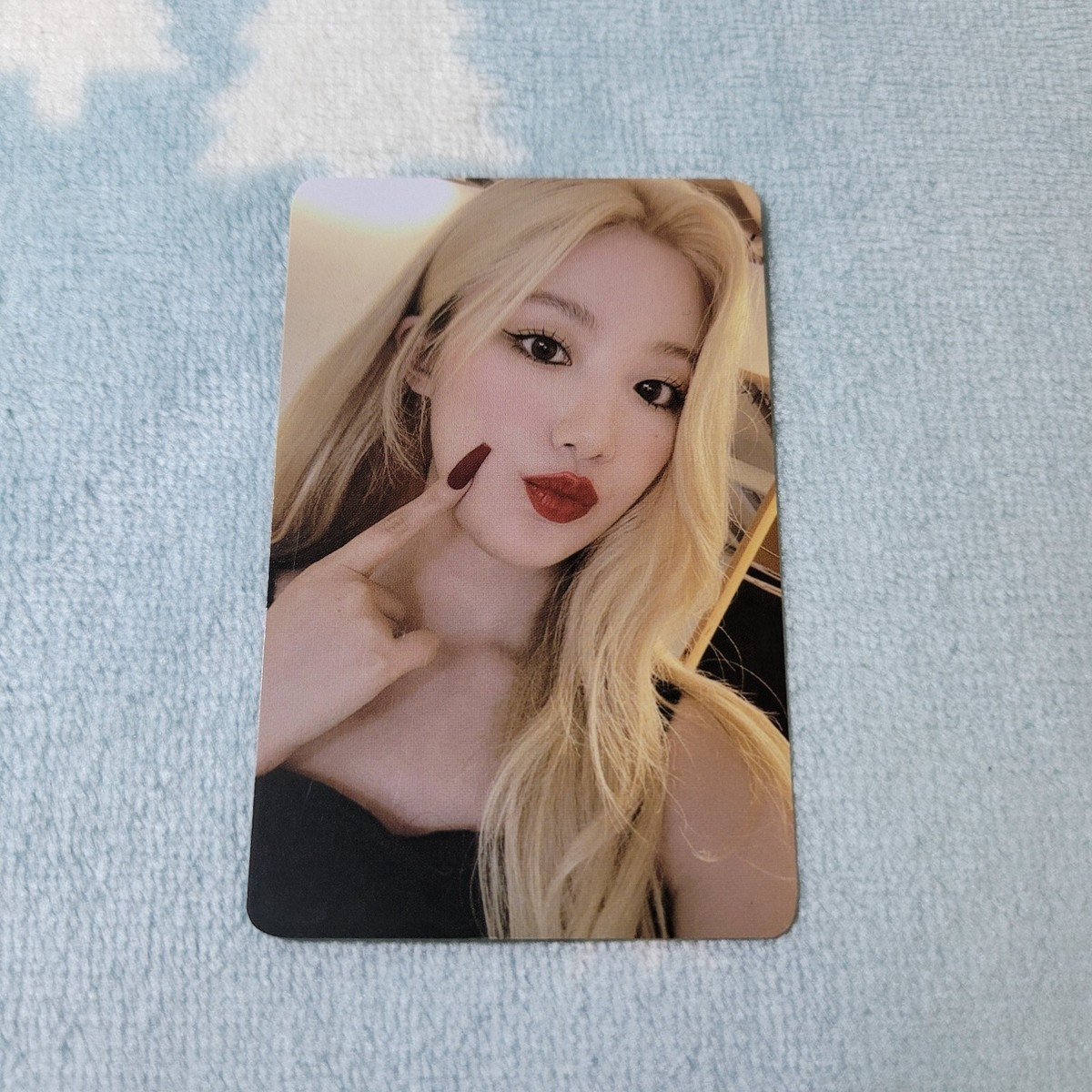 G)I-DLE 5th Mini Album I LOVE Nxde Shuhua Type-1 Photo Card