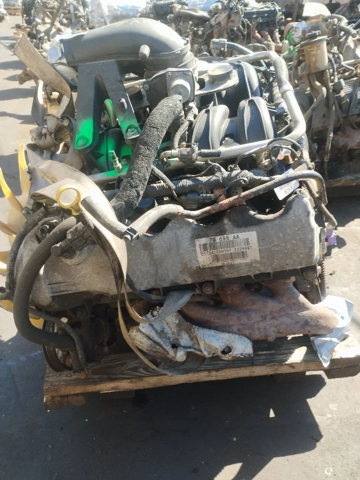 Used Engine Complete Assembly fits: 2008 Ford Expedition 5.4L VIN 5 8th digit 3V - Image 4 of 4