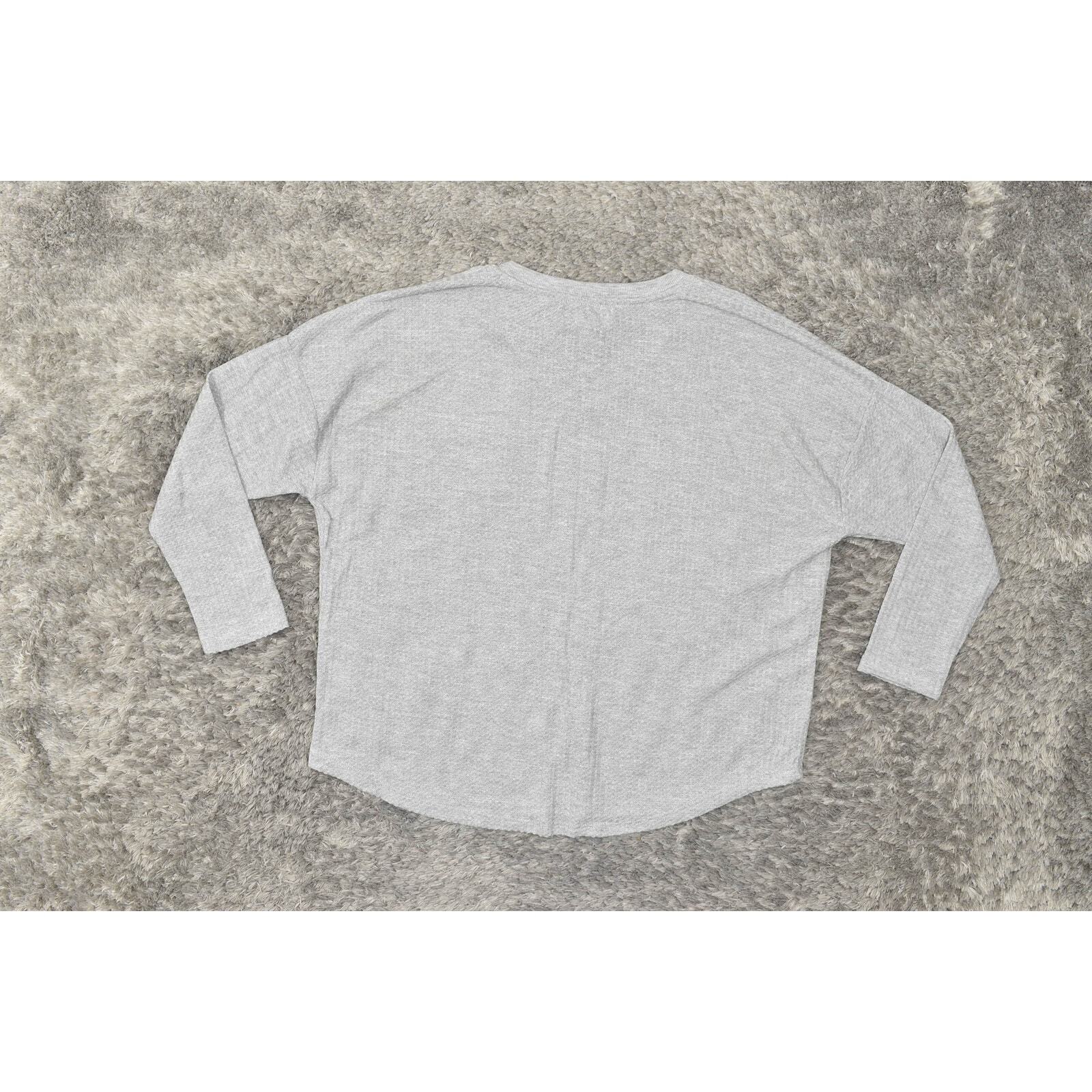 Calvin Klein V Neck Solid Gray Pullover Sweater M… - image 3