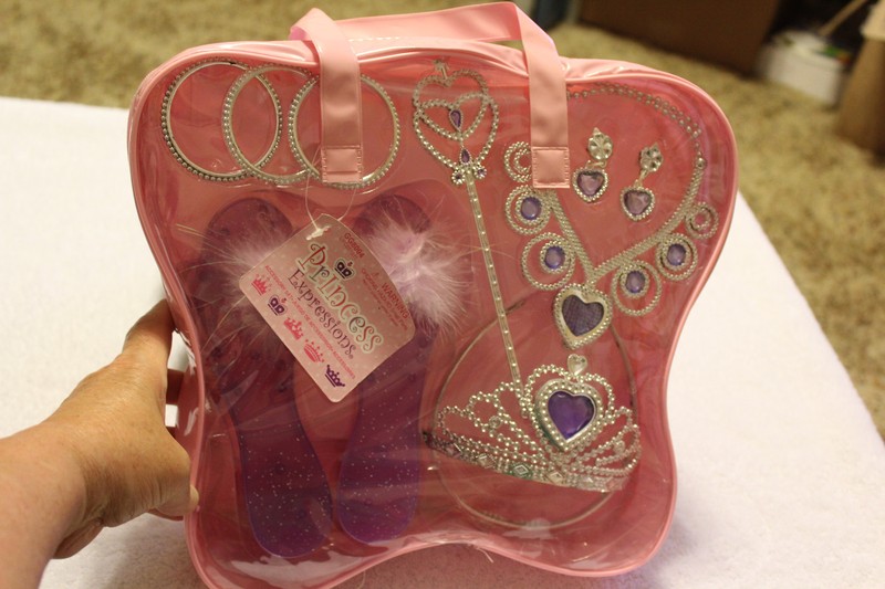 Free Shipping! Princess Expressions Dress-up Shoes, Crown, Necklace Set - Purple