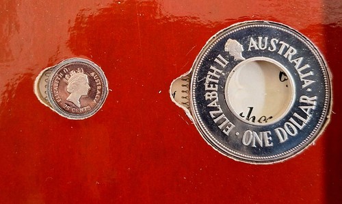 1988 Australia Bicent Holey Dollar & Dump Singapore Conv 1oz Silver (.999) coins - Picture 3 of 6