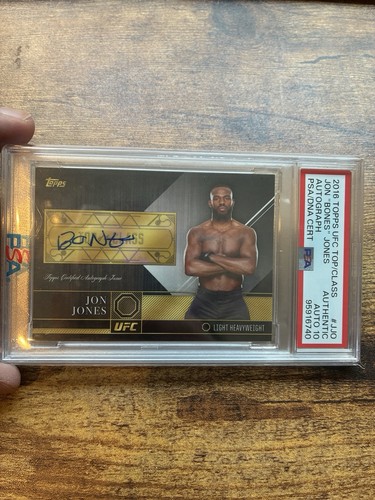 2016 Topps UFC Jon Jones Auto “BONES” Inscription Top of the Class PSA Auth 10