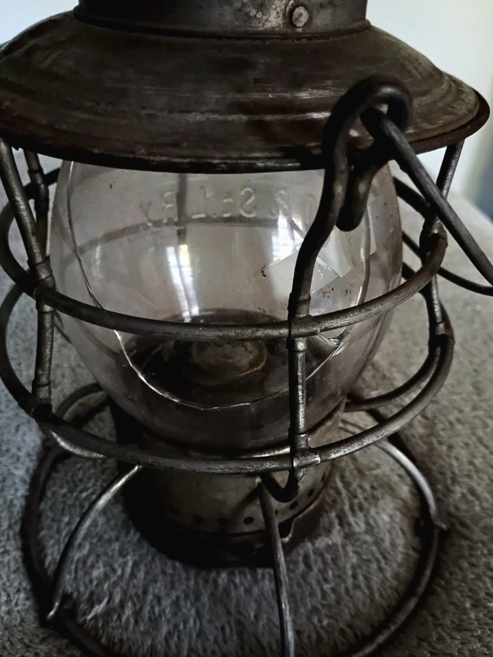 Armspear Mfg Co - M. & St. L R.V. Railroad Train Lantern - Image 2 of 4