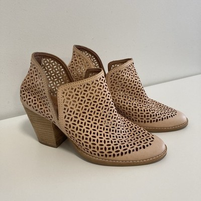 Jeffrey Campbell Rosalee Laser Cut Nude Boho Blockabsatz Bootie Schuhe Gr.38