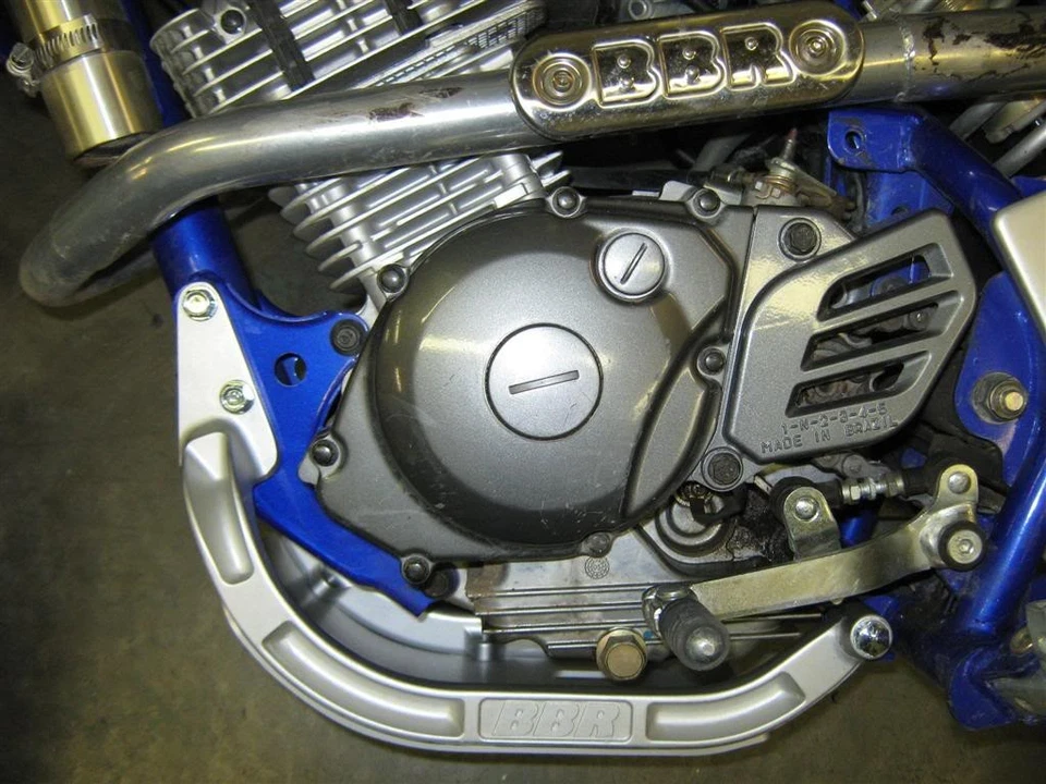 Base de cuadro BBR Motorsports 321-YTR-1231 PLATEADA se adapta a Yamaha TTR125 todos los modelos Foto 3 de 3