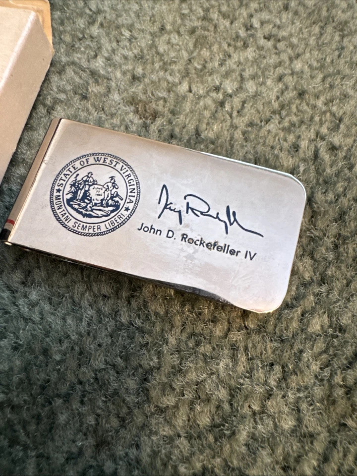 CLIP DINERO PLATA VINTAGE EN CAJA JOHN D. ROCKEFELLER IV ESTADO DE WV Foto 2 de 4