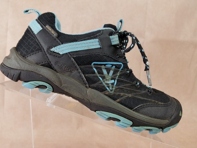keen golf shoes