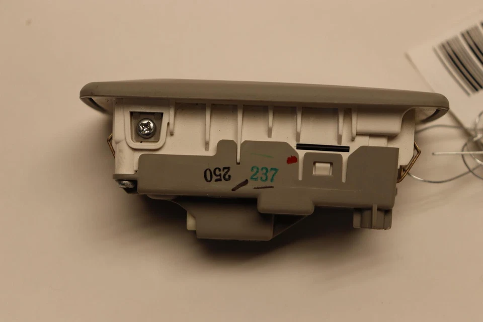 LEXUS GS350 GS450H 2013-2015 techo trasero izquierdo domo luz lámpara de lectura OEM Foto 2 de 4