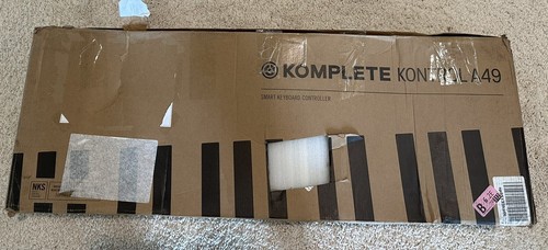 Komplete Kontrol A49 Native Instruments Controller Keyboard NIB - Picture 2 of 7