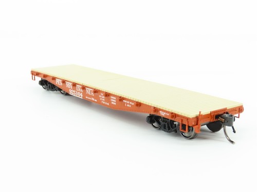 HO InterMountain #RR-32308-13 PRR Pennsylvania Railroad 42' Flat Car #925104 - Picture 5 of 12