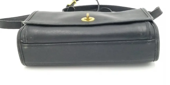 Coach Vintage Black Ridgefield Leather Crossbody w/ Turnlock 9812